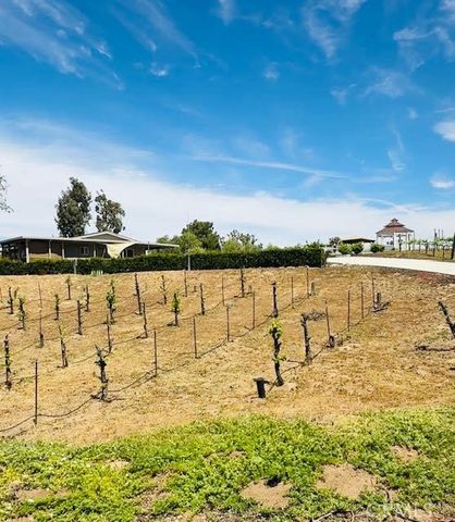 40995 Via Fernando, Temecula, CA 92592