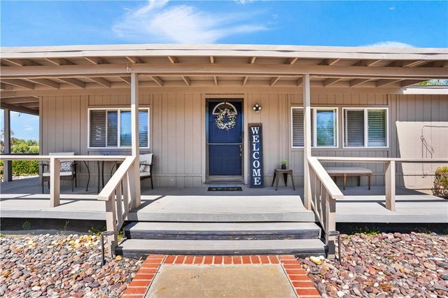 40995 Via Fernando, Temecula, CA 92592
