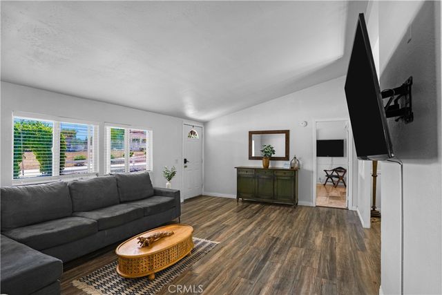 40995 Via Fernando, Temecula, CA 92592