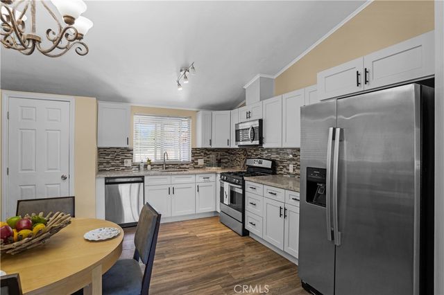 40995 Via Fernando, Temecula, CA 92592