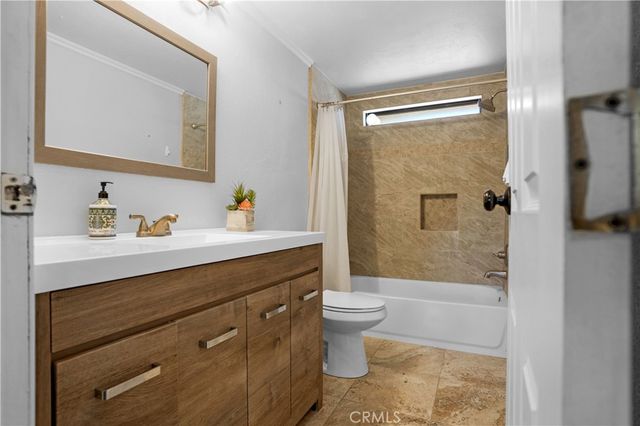 40995 Via Fernando, Temecula, CA 92592