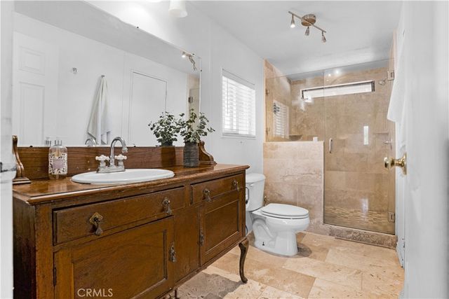40995 Via Fernando, Temecula, CA 92592