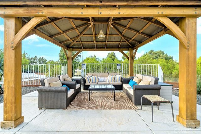 40995 Via Fernando, Temecula, CA 92592