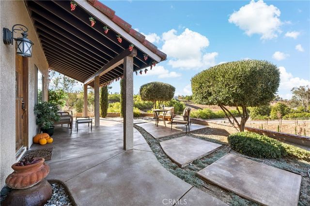 40995 Via Fernando, Temecula, CA 92592