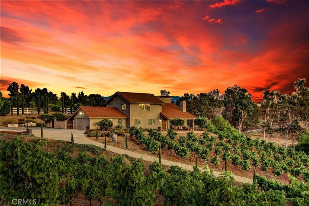 40995 Via Fernando, Temecula, CA 92592