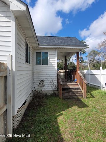 5027 Oleander Drive, Wilmington, NC 28403