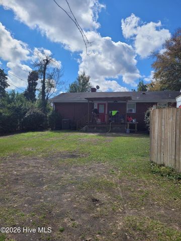 5027 Oleander Drive, Wilmington, NC 28403