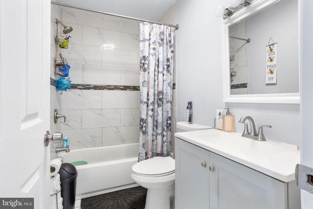 2800 DELSEA DR, Franklinville, NJ 08322