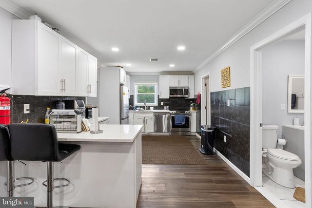 2800 DELSEA DR, Franklinville, NJ 08322