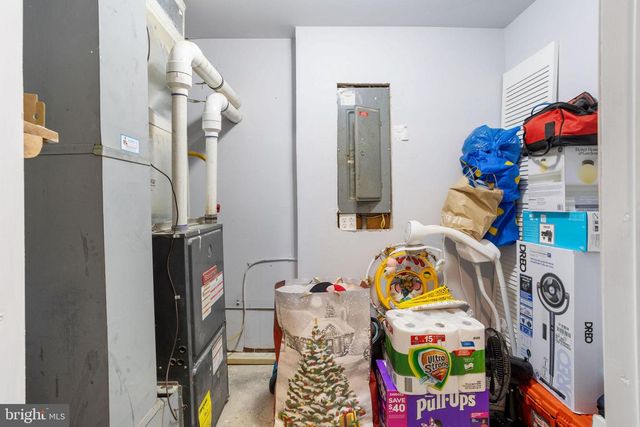 2800 DELSEA DR, Franklinville, NJ 08322