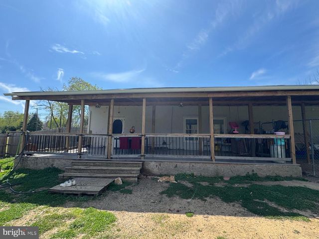 2800 DELSEA DR, Franklinville, NJ 08322