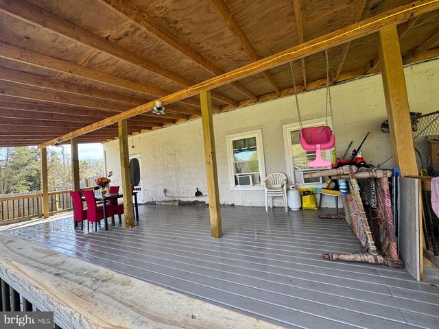 2800 DELSEA DR, Franklinville, NJ 08322
