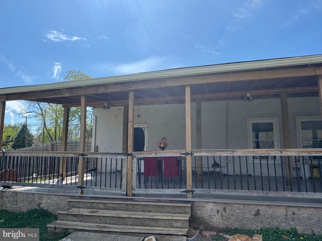 2800 DELSEA DR, Franklinville, NJ 08322