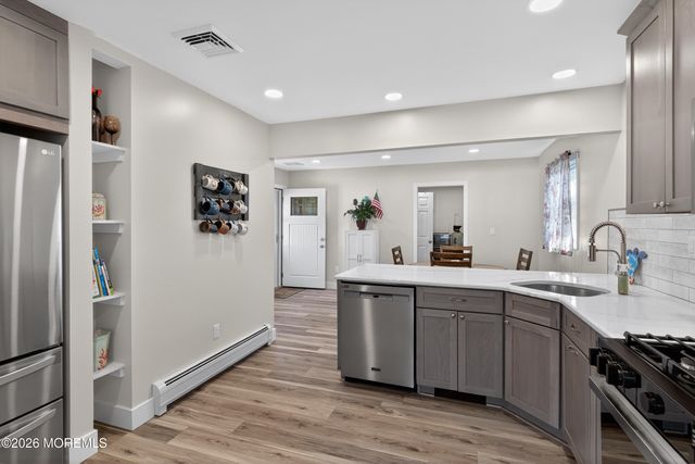 553 Lloyd Road, Toms River, NJ 08753