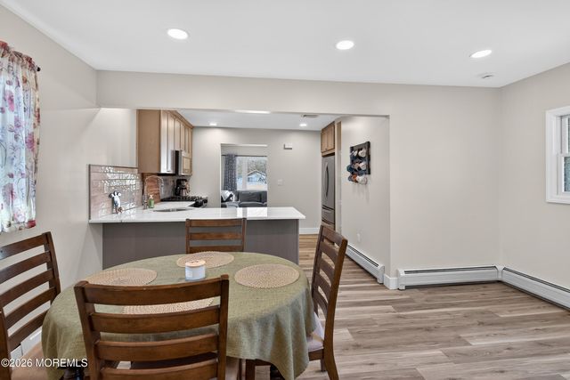 553 Lloyd Road, Toms River, NJ 08753