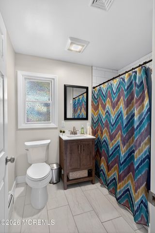 553 Lloyd Road, Toms River, NJ 08753