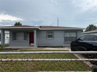 3818 W CARMEN STREET, Tampa, FL 33609