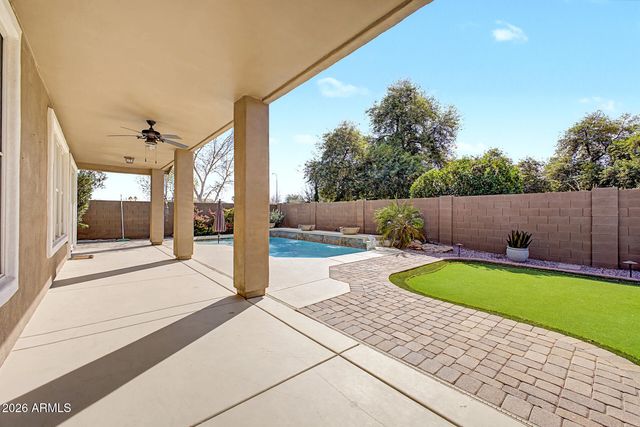 2469 E LANTANA Drive, Chandler, AZ 85286