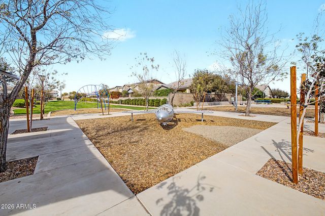 2469 E LANTANA Drive, Chandler, AZ 85286