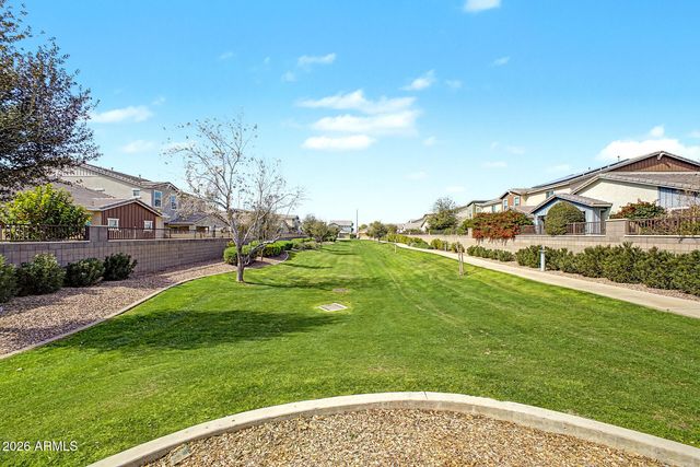 2469 E LANTANA Drive, Chandler, AZ 85286