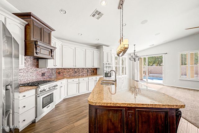 2469 E LANTANA Drive, Chandler, AZ 85286