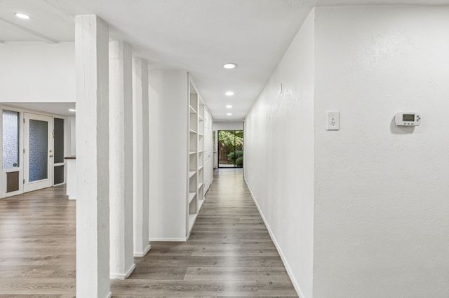 6403 Apache Court, Plano, TX 75023