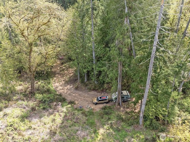 18307 Herron Road NW, Lakebay, WA 98349