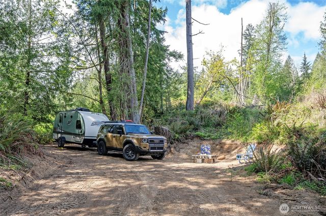 18307 Herron Road NW, Lakebay, WA 98349