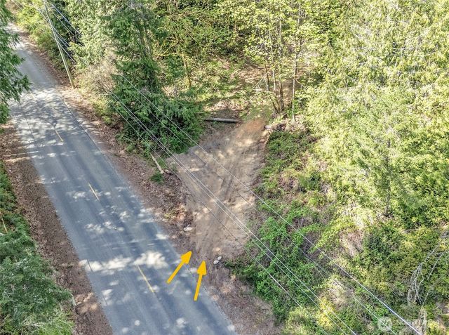 18307 Herron Road NW, Lakebay, WA 98349