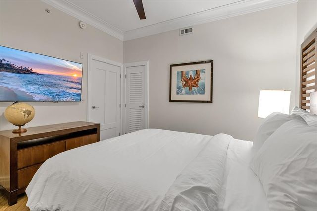 915 SEASIDE DRIVE 412, Sarasota, FL 34242