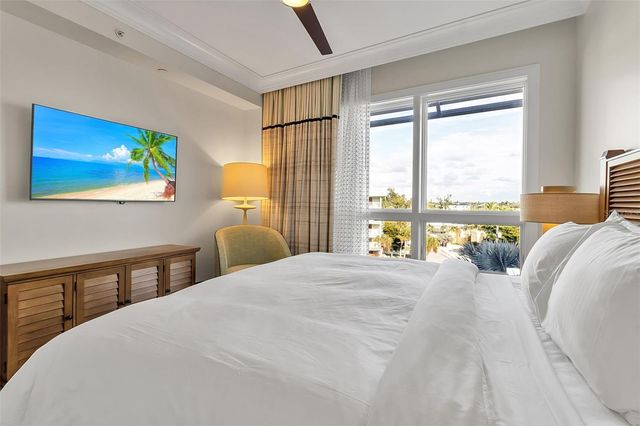 915 SEASIDE DRIVE 412, Sarasota, FL 34242