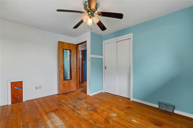 112 Chestnut Place, Manor, PA 15665