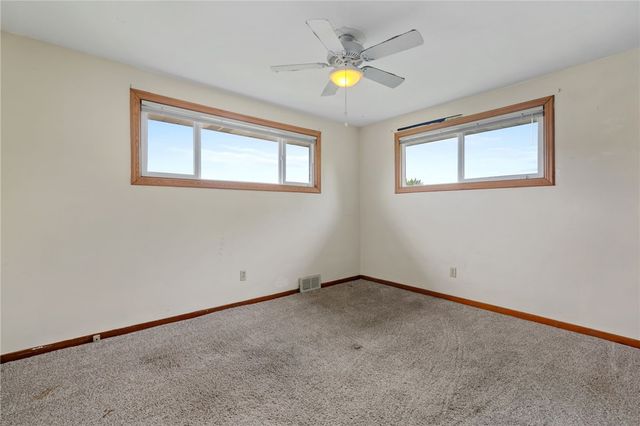 112 Chestnut Place, Manor, PA 15665