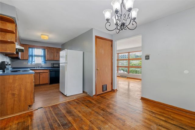 112 Chestnut Place, Manor, PA 15665