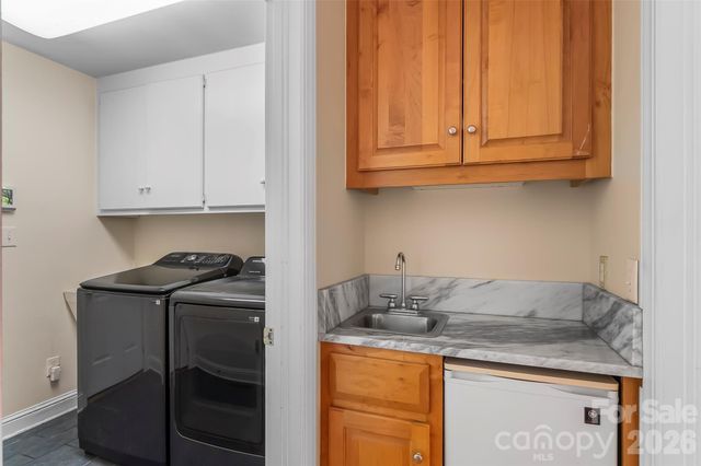 1778 Cedar Drive, Lenoir, NC 28645