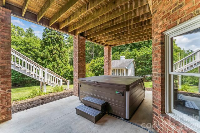 1778 Cedar Drive, Lenoir, NC 28645
