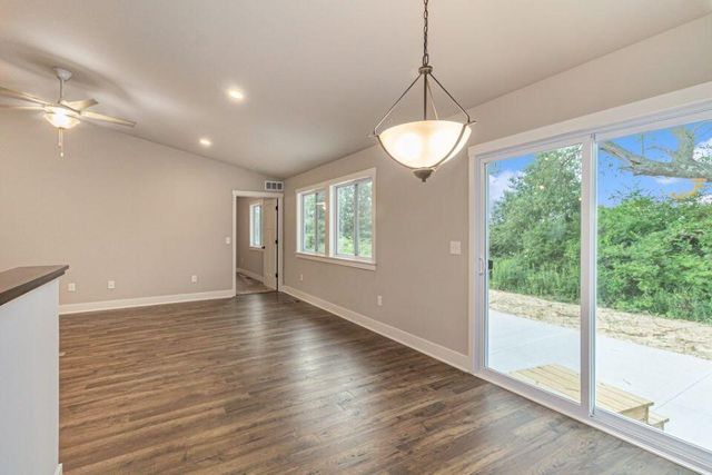 400 Carefree Court, Niles, MI 49120