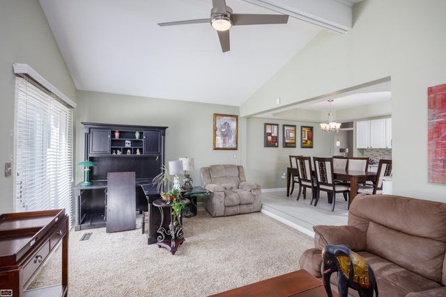 32339 Whitley Circle, Warren, MI 48088