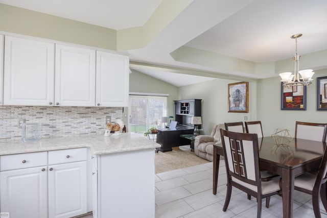 32339 Whitley Circle, Warren, MI 48088