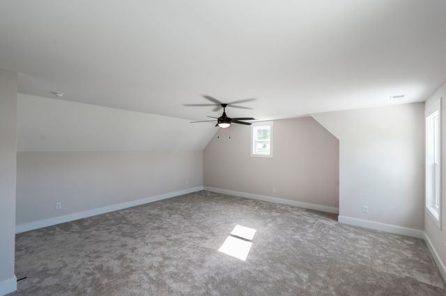 330 Thoroughbred Ln, Hartsville, TN 37074