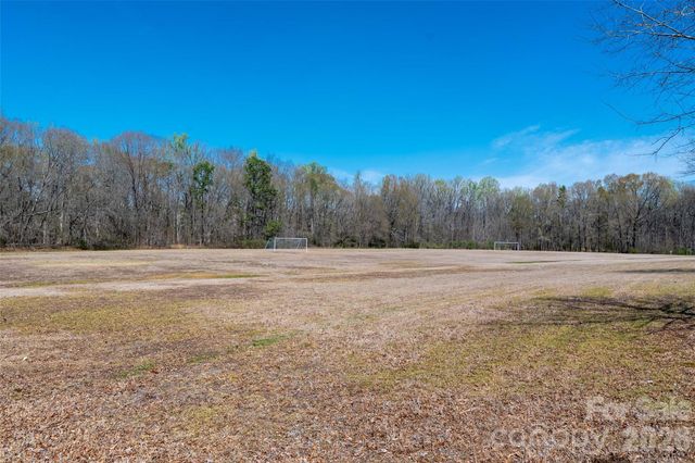 3702 Exbury Gardens Drive, Waxhaw, NC 28173