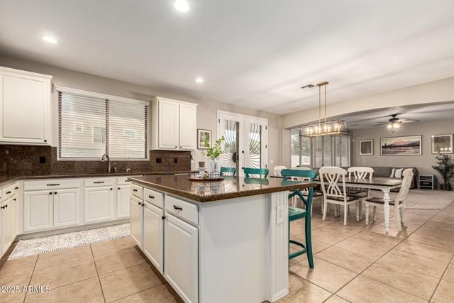 3721 S MARTINGALE Road, Gilbert, AZ 85297