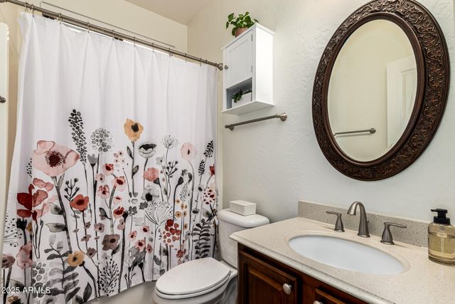 3721 S MARTINGALE Road, Gilbert, AZ 85297