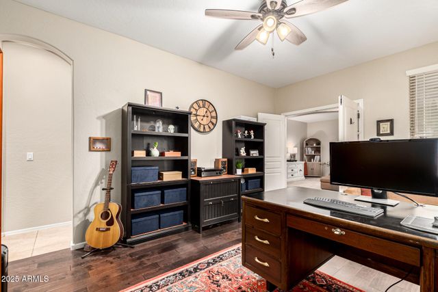 3721 S MARTINGALE Road, Gilbert, AZ 85297