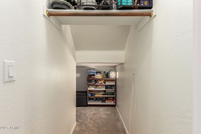 3721 S MARTINGALE Road, Gilbert, AZ 85297