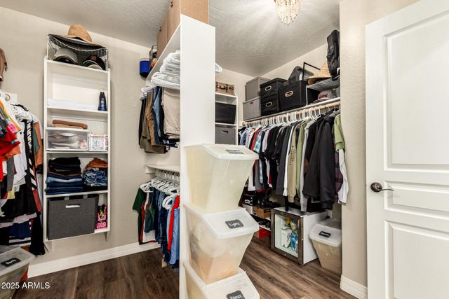 3721 S MARTINGALE Road, Gilbert, AZ 85297