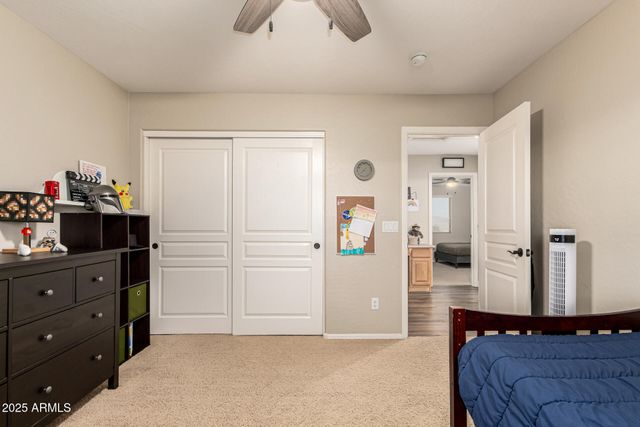 3721 S MARTINGALE Road, Gilbert, AZ 85297