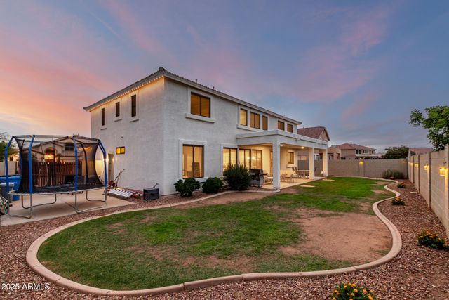 3721 S MARTINGALE Road, Gilbert, AZ 85297