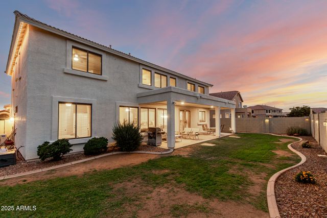 3721 S MARTINGALE Road, Gilbert, AZ 85297