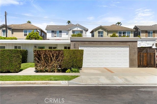 384 16th Place Unit B, Costa Mesa, CA 92627